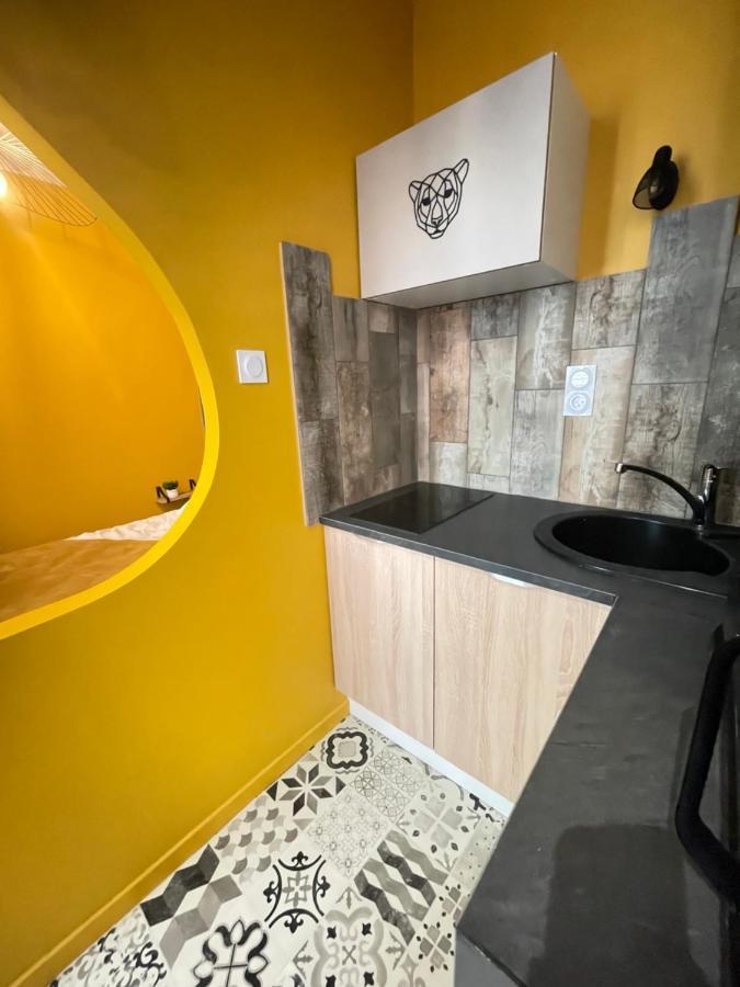 Jungle Room Romans-sur-Isere Bagian luar foto