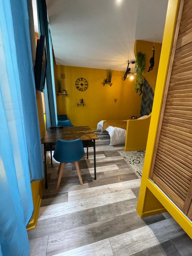 Jungle Room Romans-sur-Isere Bagian luar foto